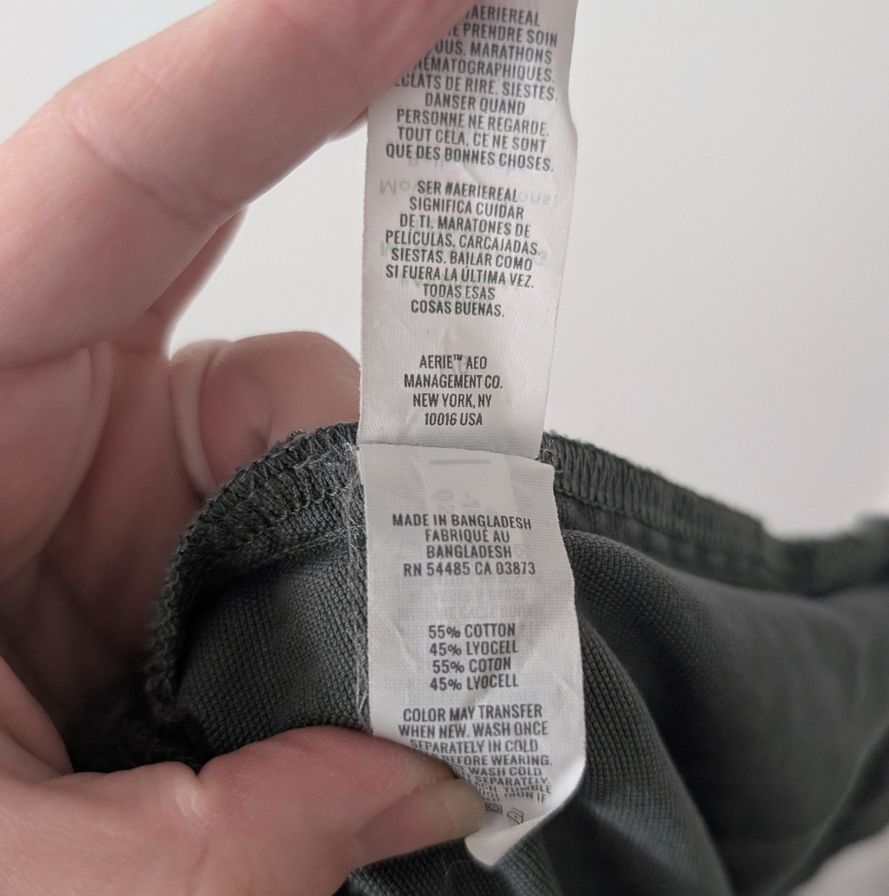 Aerie Dark Green Boardwalk Women's Cotton Shorts Zipper Detail Size L - Picture 4 of 4